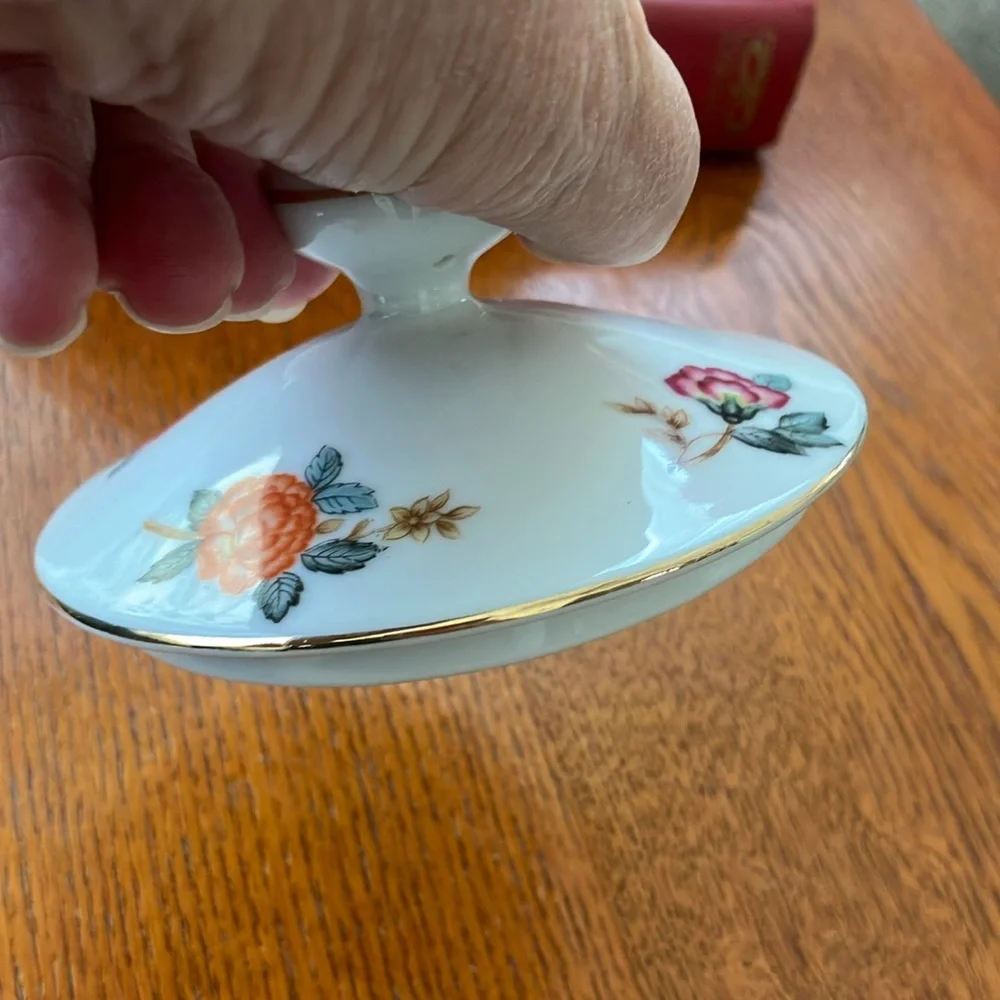 Vintage Charm Crest Mayfair Sugar Bowl with lid elegant floral pattern